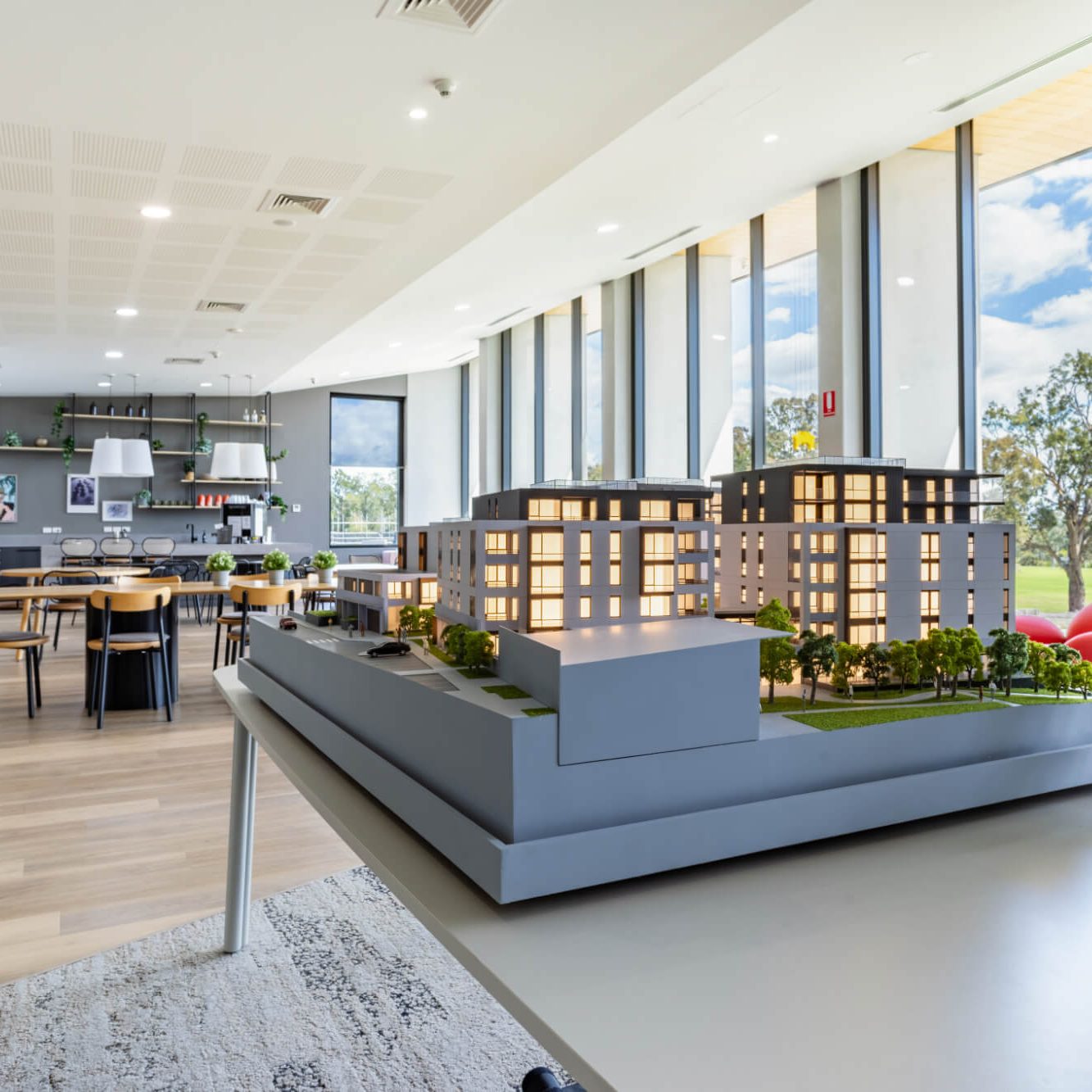 The Henry new - Hero to Use